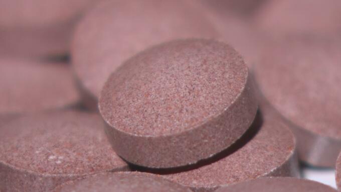 小林製薬「紅麹」問題　新たに3件の健康被害を確認　「手足のむくみ・動悸・息切れ・尿の色が濃くなる」など　青森県内での相談は7人うち4人に何らかの『健康被害』　|　青森のニュース│ATV NEWS│青森テレビ