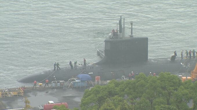 アメリカ海軍の原子力潜水艦「ミシシッピ」　長崎県佐世保を出港|TBS NEWS DIG