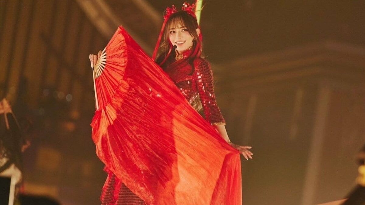 浜崎あゆみ】新年の抱負は「怯むことなく更に沢山のショーを