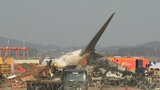 韓国・務安空港の旅客機事故　179人が死亡　救助された乗務員以外は全員死亡　韓国メディア「国内の航空機事故で最も人命被害が出た事故」|TBS NEWS DIG