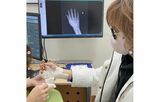 小柳ルミ子さん 骨折右手指 治療の現状を報告 「ようやく骨がくっつき始め」「リハビリを痛みと戦いながら 頑張ってます」|TBS NEWS DIG