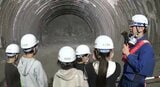 「リニア中央新幹線」トンネル工事が進む南信州・豊丘村…地元小学生がトンネル内部の見学「トンネルって、こういう感じ…」豊丘村と大鹿村を通る全長15.3キロの伊那山地トンネル | SBC NEWS | 長野のニュース | SBC信越放送