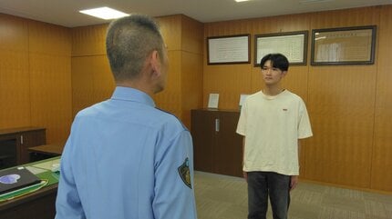 とっさの判断】「5時間くらい歩いている」夜道を歩く高齢男性を発見し