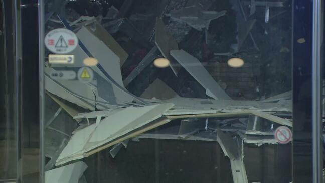 【相次ぐ建物被害まとめ・写真あり】建物の壁は剥がれ 天井は落ち… 八戸東高校では校舎の基礎にひび 「休校措置」も【避難指示解除情報まとめあり(9日午前7時25分情報更新)】|TBS NEWS DIG