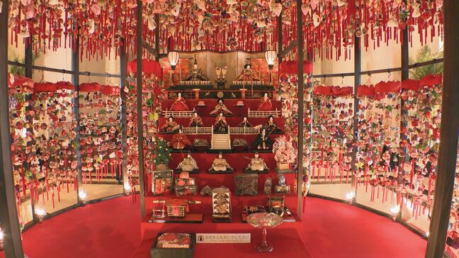 女の子の健やかな成長と良縁願う“雛のつるし飾り”  江戸時代後期から伝わる伝統工芸 静岡･東伊豆町のつるし飾りなどとともに 3月3日まで展示 名古屋|TBS NEWS DIG