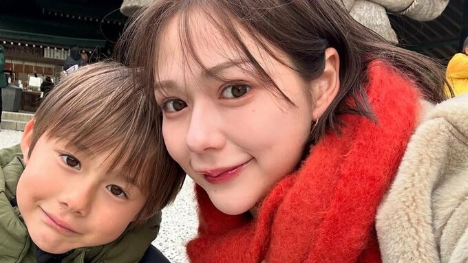 【村重杏奈】身バレ対策の変装も ”しょうまがいるので意味なし” 故郷で家族愛満喫のお正月|TBS NEWS DIG