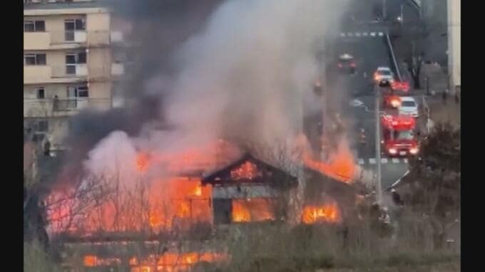 焼け跡から新たに1人の遺体　住人の88歳女性と50代息子と連絡取れず　郡山市安積町の住宅火災現場　福島　|　福島のニュース│TUF