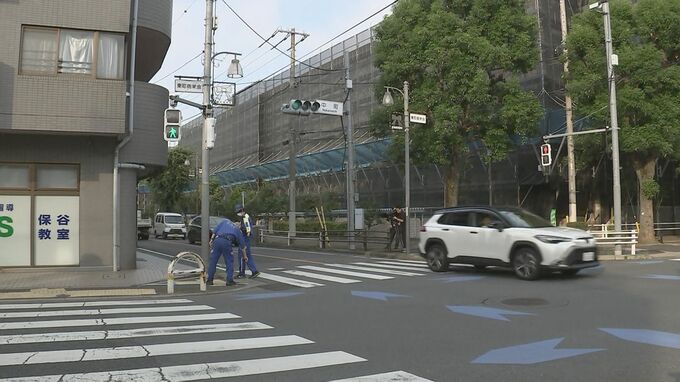 東京・西東京市の交差点で登校中の小3男児（8）が貨物自動車にはねられ死亡　ワゴン車の59歳の男を過失運転致死の疑いで逮捕　警視庁|TBS NEWS DIG