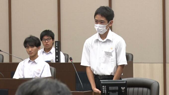 「エネルギー自給率の向上は…」中学生が市政に切り込む！宮古島市で子ども議会|TBS NEWS DIG