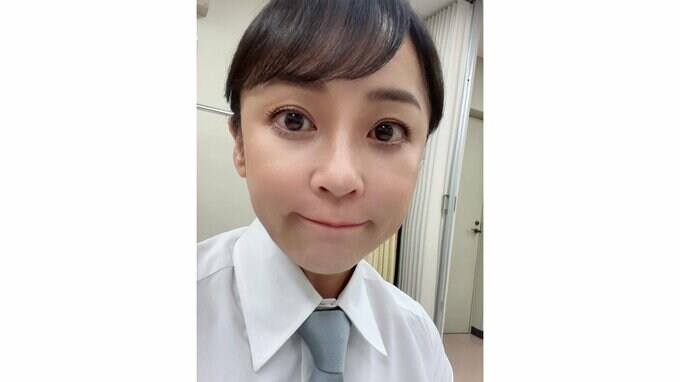 【 佐藤仁美 】 「羽エクステ流行ってるんでしょお？　やろうかなぁ」　40代でロン毛に憧れ最新ヘアトレンドに関心|TBS NEWS DIG