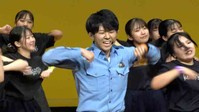 警察官ｘ高校ダンス部　キレキレの動きでミュージカル、お題は「ニセ電話詐欺」　|　福岡のニュース｜RKB NEWS｜RKB毎日放送