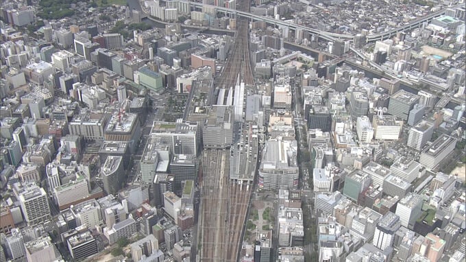 「立体駐車場から転落」と通報　JR博多駅のすぐそばで１９歳の男子専門学校生が死亡|TBS NEWS DIG