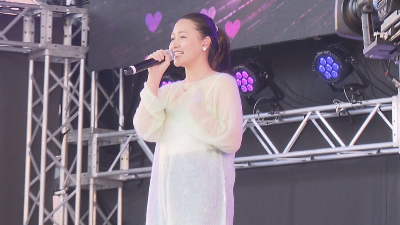 OBS70周年感謝祭」開幕 有華さんらがライブ披露 大勢の来場者で