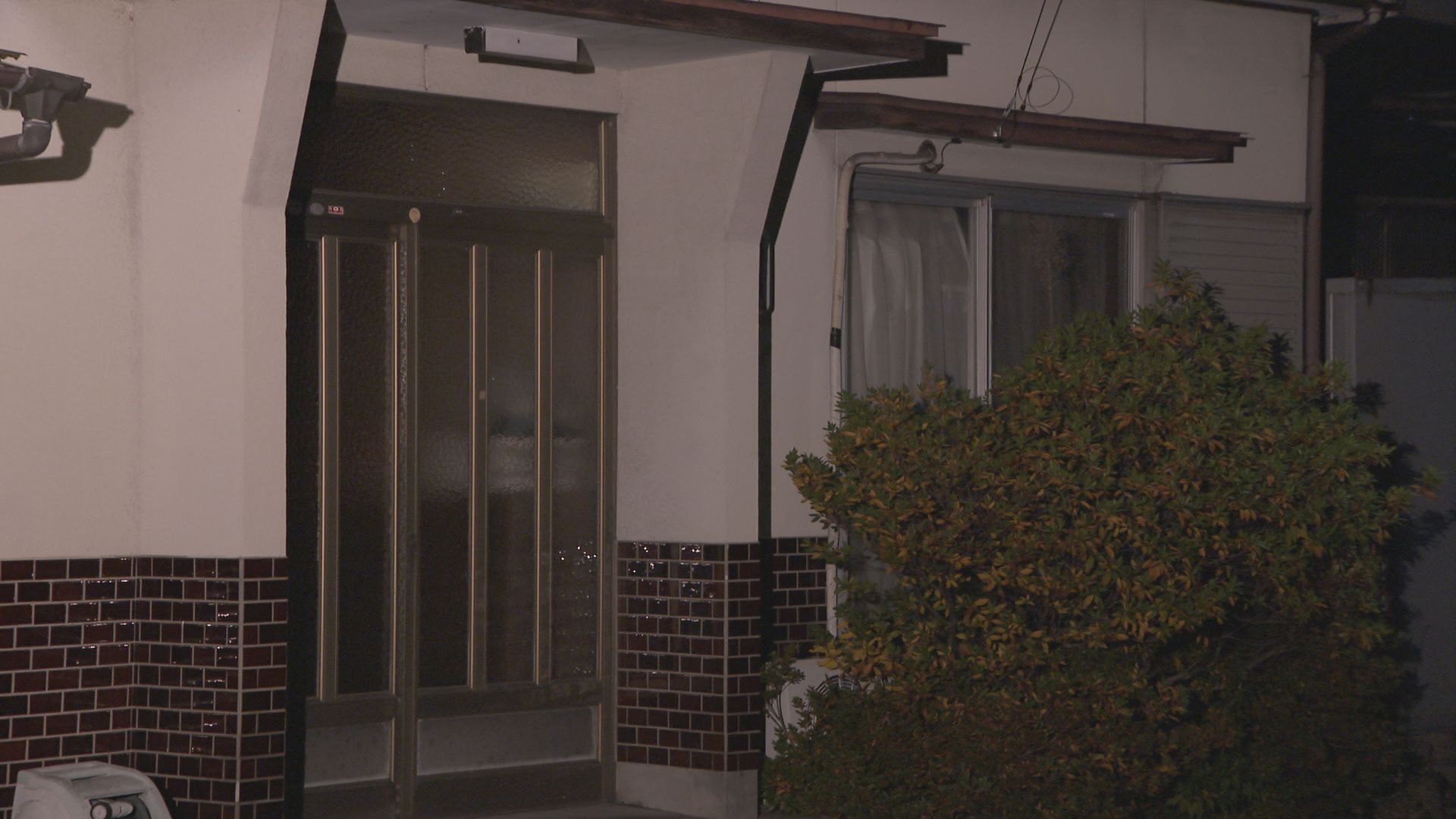 「父親がリビングで倒れていて死んでいる」通報した名古屋市交通局職員の56歳男逮捕 86歳父親への傷害容疑