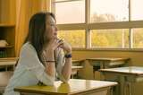 【瀬戸朝香】「学校生活最後の教室」たった一人で回想にふける　担任と3人の写真は「宝物」|TBS NEWS DIG