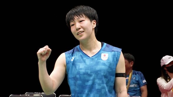 バドミントン山口茜、日本勢28年ぶりの決勝進出!4度目のアジア大会シングルスで初の銀メダル以上確定 頂点まであと1勝【アジア大会】|TBS NEWS DIG