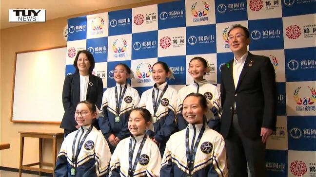 「魅せる気持ちを持って踊る」庄内から世界へ！ 全国大会で優勝したチアダンスクラブが鶴岡市役所を訪問（山形）|TBS NEWS DIG