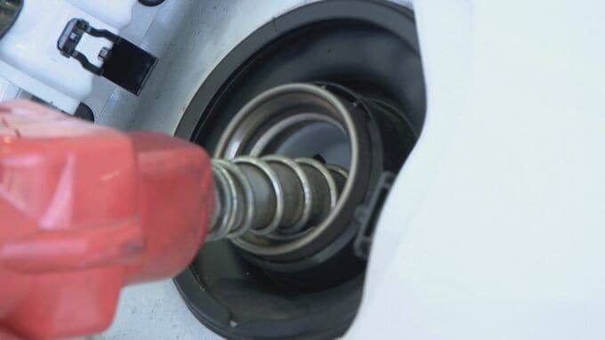 【ガソリン価格】補助金なしだと1リットル300円台も!? 政府の石油備蓄放出でどうなる 名古屋市内で200円のスタンドも|TBS NEWS DIG