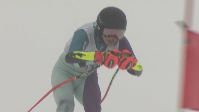 時速50キロ超も スキーヤーたちが熱戦　平大回転大会　富山県南砺市　|　富山のニュース｜天気・防災｜チューリップテレビ