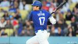 大谷翔平 水原一平通訳の解雇問題の会見後「2番・DH」で出場 2打数無安打、本拠地で2試合連続ノーヒット|TBS NEWS DIG