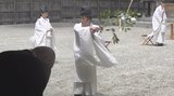 「昭和の日」に戦争や災害の犠牲者を悼み日本の平和を祈る 身曾岐神社で平和祈願祭 北杜市|TBS NEWS DIG