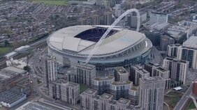 ロックバンド「オアシス」のコンサートで40代男性が転落死　英・ロンドンのスタジアムで|TBS NEWS DIG