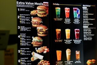 マクドナルド株価低迷で難題、コスト高も価格に敏感な客呼び戻せるか| TBS CROSS DIG with Bloomberg
