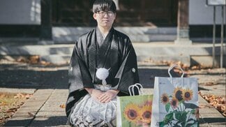 「ヒマワリの紙袋に一目惚れ」財布も弁当箱も休日も…千葉県出身なのに“トキハ愛”が強すぎる　老舗デパートに人生を捧げる23歳の新人販売員　|　大分のニュース｜OBS NEWS｜大分放送