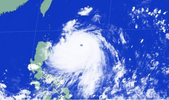 【台風情報】非常に強い台風7号（メーカラー）　中心付近の最大風速は50メートル　フィリピンの東を時速15キロで西北西へ　24日（水）には沖縄の南へ　27日（土）には九州の南へ北上する見込み【進路予想図・雨と風のシミュレーション画像】22日午後3時45分・気象庁発表　|　SBC NEWS | 長野のニュース | SBC信越放送