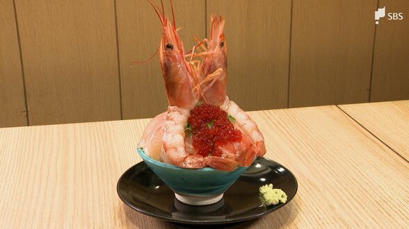 「恵みを全て受け取ったのがこの魚」富士山麓の環境で育った「富士山サーモン」と「ホワイト富士山サーモン」海鮮丼で味わう【しずおか産】　|　静岡のニュース | SBSNEWS | 静岡放送