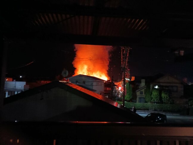 4棟焼ける火事　焼け跡から1人が遺体で発見　住人の80代男性と連絡取れず　長野・安曇野市|TBS NEWS DIG