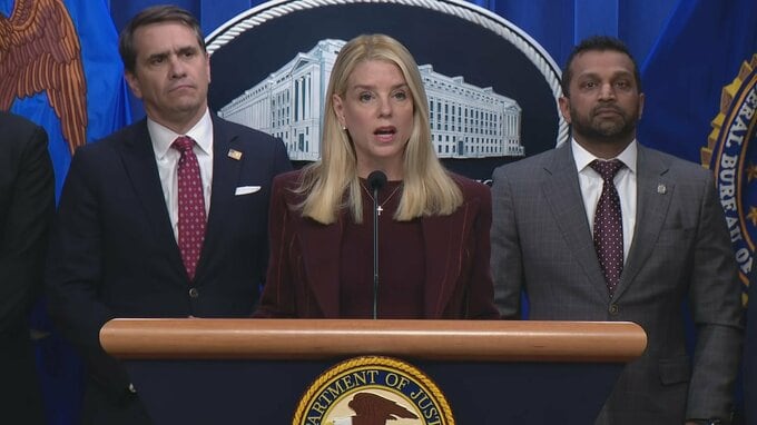 アメリカ司法長官　エプスタイン文書の公開「法に従う」　法案は上院通過 成立はトランプ大統領の署名待ち