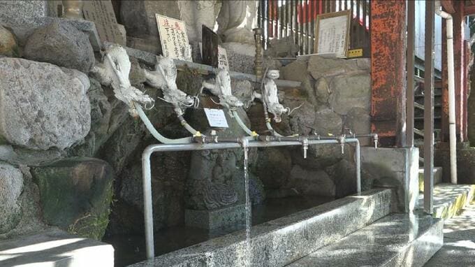 「穴の谷霊水」を販売する法人の代表　業務上横領で逮捕　約２８０万円を着服疑い「間違いありません」　　|　富山のニュース｜天気・防災｜チューリップテレビ