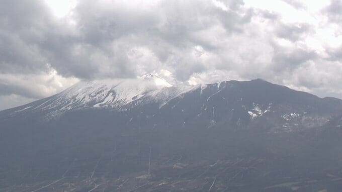 山頂付近で手足がしびれ行動不能に　前橋市の57歳男性をヘリコプターで救助　いずれも50代男女の友人と3人で日帰り登山　長野・浅間連峰黒斑山　|　SBC NEWS | 長野のニュース | SBC信越放送