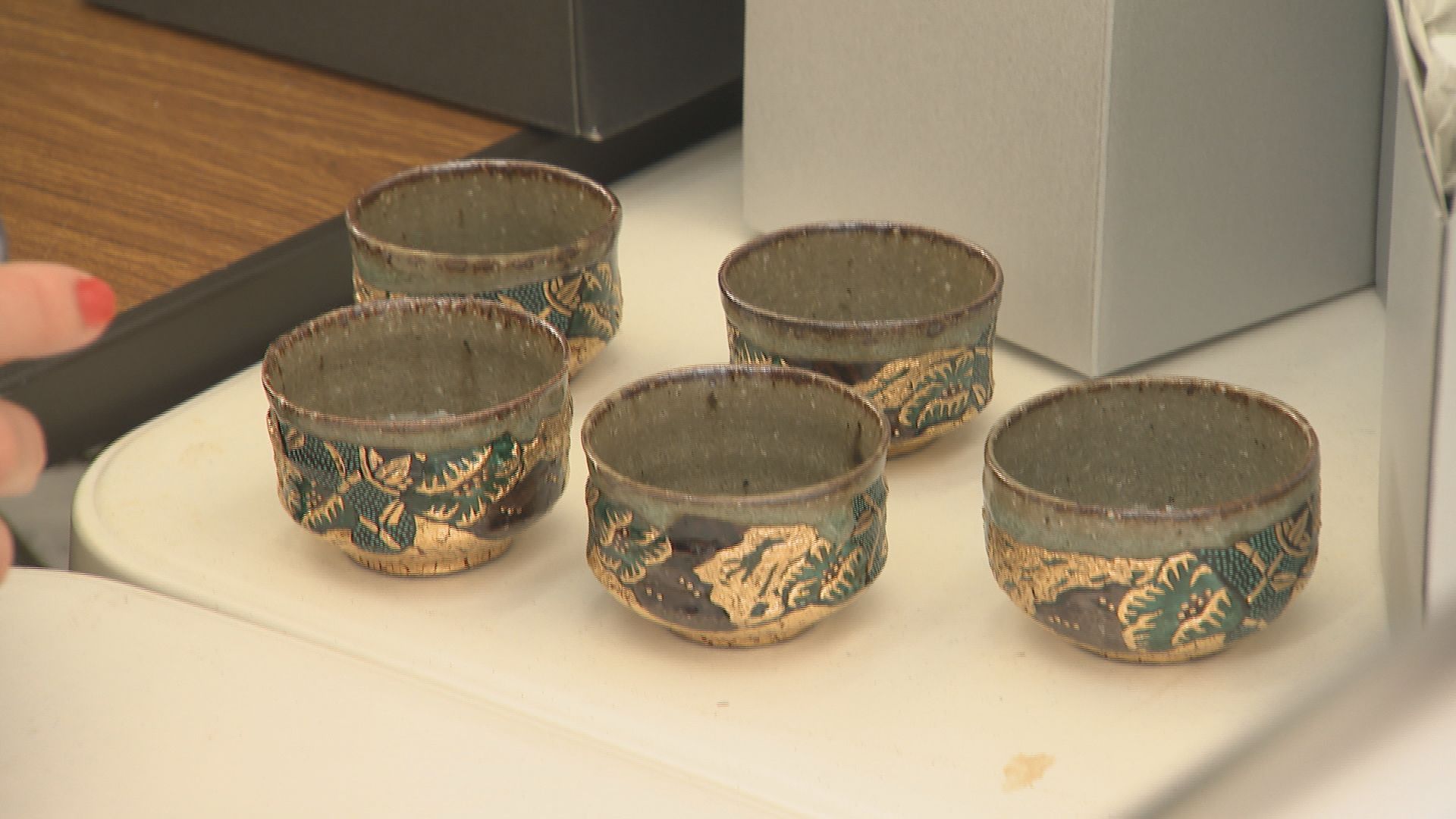 掘り出し物を見つける3日間!「九谷茶碗まつり」開催中 伝統の逸品から