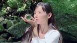 【 小西真奈美 】世界自然遺産『屋久島』でのオフショット公開「決して観光では行けないような場所での素敵な撮影」|TBS NEWS DIG