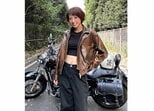 【 笠井海夏子 】 29歳の誕生日 愛車「ハーレーダビッドソン」と笑顔 「もういい大人ということで、かっこいい革ジャンを着てみました!」|TBS NEWS DIG