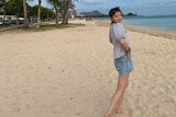 【 加藤あい 】 海辺で振り向きスマイル ファン「来たーーーっ」 ハワイの夏休みリラックス満喫ショット投稿|TBS NEWS DIG