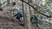 焼けた範囲のふちを歩き、焼損面積割り出す　県と大槌町が山林火災の爪痕をGPSで調査開始　岩手　|　IBC NEWS | IBC岩手放送