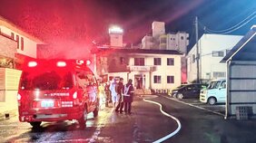 「黒煙と炎が上がっている」夜のビジネスホテルで火事　成人とみられる女性1人が死亡　出火当時10人が宿泊　茨城・水戸市|TBS NEWS DIG