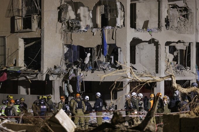 トレーダーさらなる市場波乱に身構え－原油高で米利上げ観測浮上