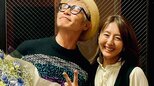 【つるの剛士】50歳の誕生日に “愛妻セーター” 妻の美紀さんと2ショットで「最幸なスタイリング」|TBS NEWS DIG