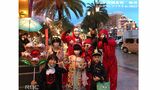 北谷町美浜・アメリカンビレッジでハロウィーンナイト 煌めく街に仮装した人達の笑顔溢れる 沖縄|TBS NEWS DIG