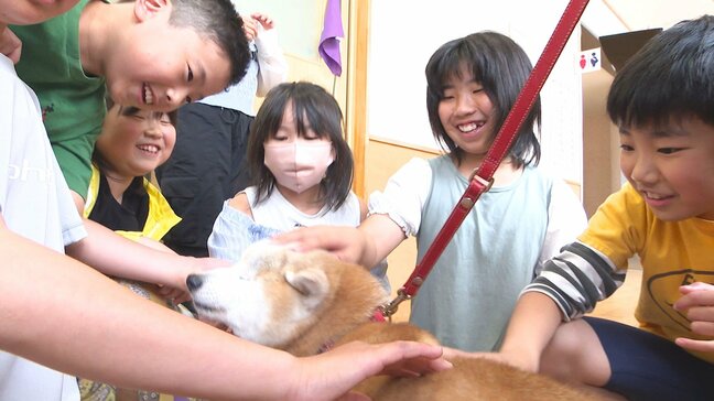小学生が命の大切さ学ぶ　授業で動物の温もりに触れる　大分|TBS NEWS DIG