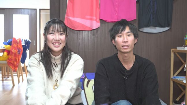 ドラゴンズのため移住したカップル 東京→名古屋へ 彼女は高橋周平のシルエットに涙 カラオケの締めは応援歌⁉ 初の沖縄キャンプに密着|TBS NEWS DIG