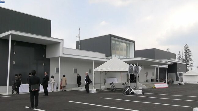 県内の半導体関連産業の人材育成拠点「I‐SPARK」が北上市に開所・岩手県|TBS NEWS DIG