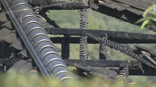 「１階から炎が出ている」広島市東区で住宅が全焼　住人の女性と連絡とれず|TBS NEWS DIG
