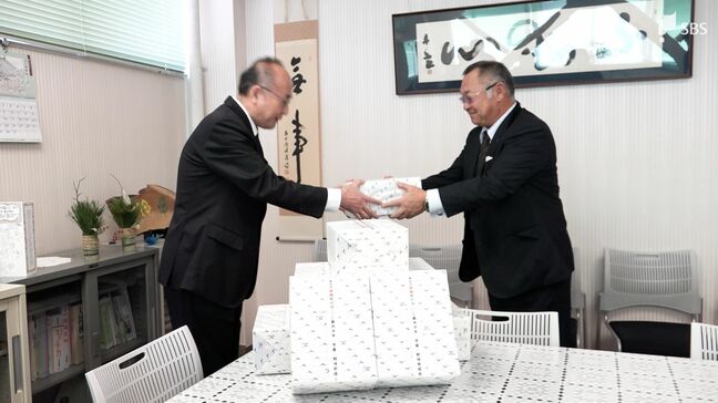 「大谷選手と同じ思い」軟式野球ボールを24球ずつ市内全ての小学校に寄贈=三島市少年野球育成会|TBS NEWS DIG