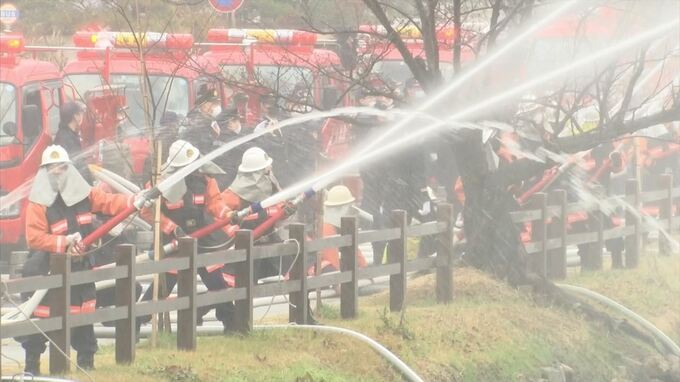３年ぶりに４００人規模…鳥取城跡で「消防出初式」 鳥取市　|　BSSニュース | BSS山陰放送