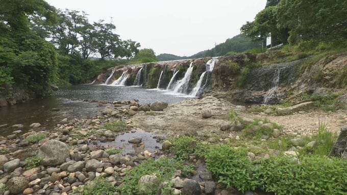 【速報】滝で子どもとみられる1人を発見 特別支援学校から10歳の男子児童が行方不明 石川・小松市|TBS NEWS DIG